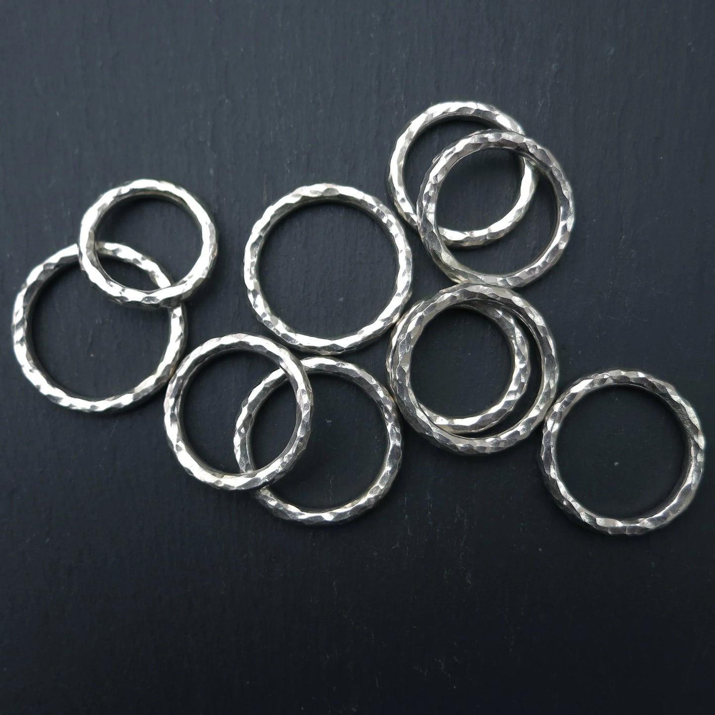 Beaten Halo Ring - Silver