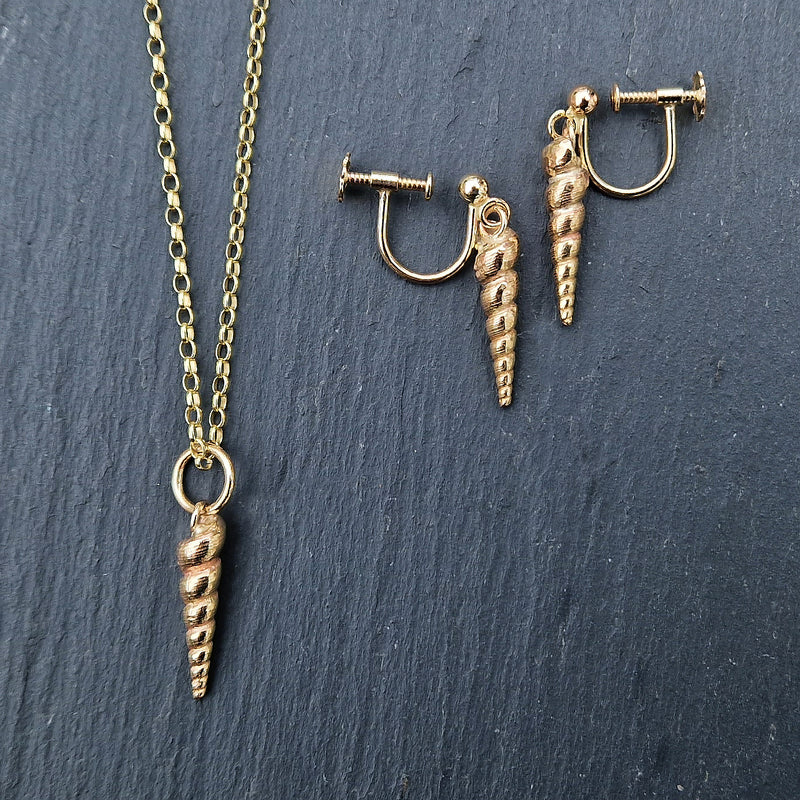 9ct Yellow gold rock pool set, 2023