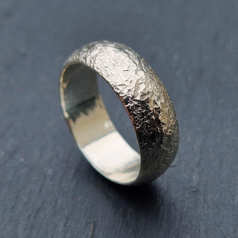 Silver, 8mm D-shape, Erosion texture