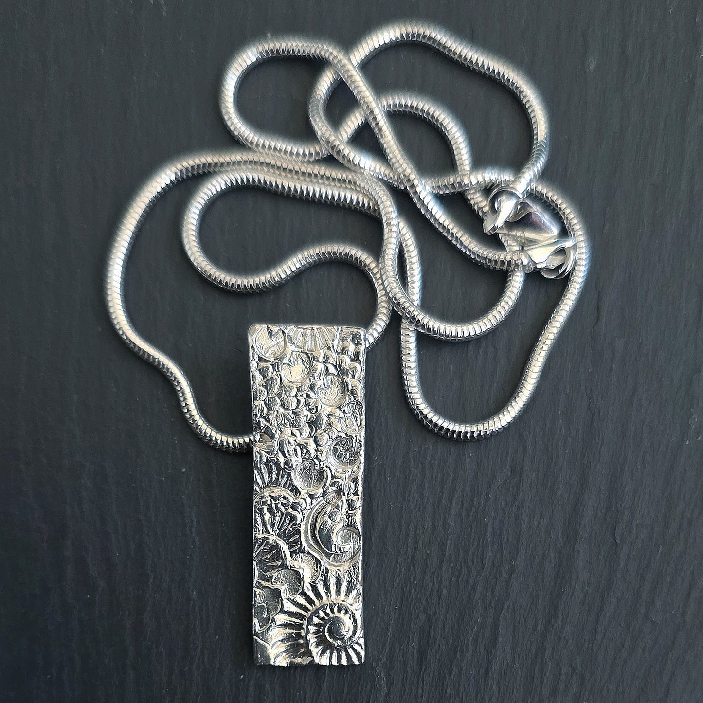 Tidal Traces Pendant