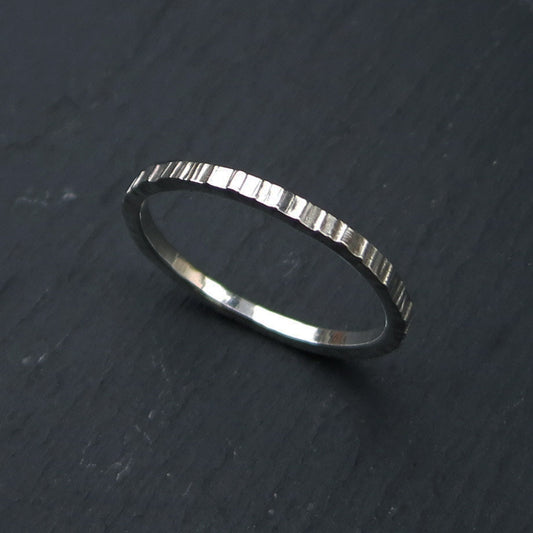 Lined Ring - Silver