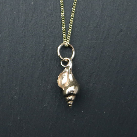 Conch Shell Pendant - Gold