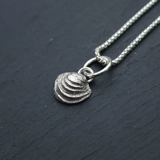 Oyster Shell Pendant - Silver