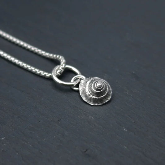 Winkle Shell Pendant - Silver