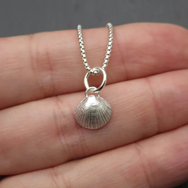 Scallop Shell Charm - Silver