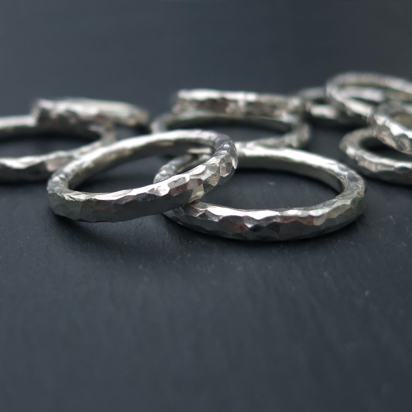 Beaten Halo Ring - Silver