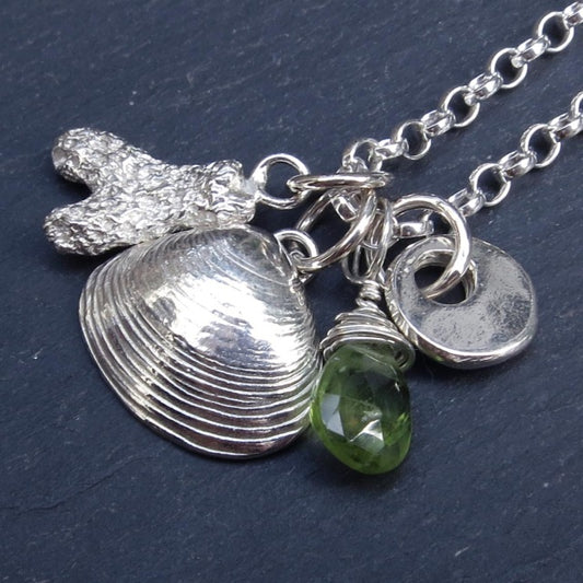 'Shoreline' necklace with Peridot - Silver