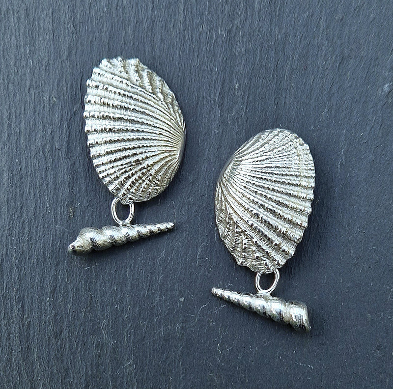 Silver shell cufflinks, 2023